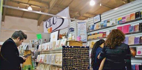 Mexico bookshop customers
